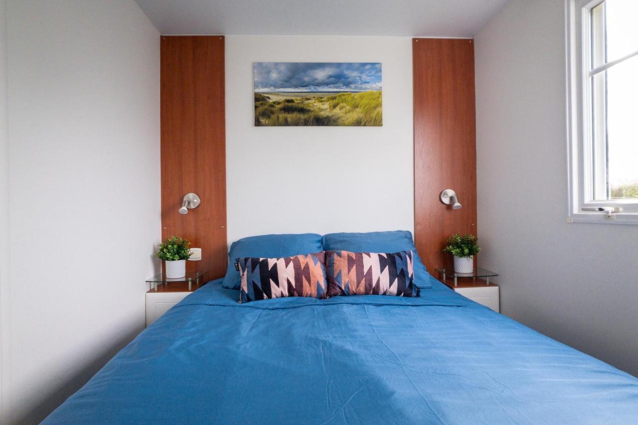 Knus En Modern Ingericht Chalet Met Gratis Wifi Villa Tzummarum Kültér fotó
